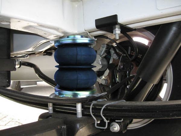 Ford Transit, Heckantrieb, Baujahr 2006-2014, passende Zusatz-Luftfederung 8 Zoll Zweikreis Doppelfaltenbalg- Anlage, syst. LF1B 2862738